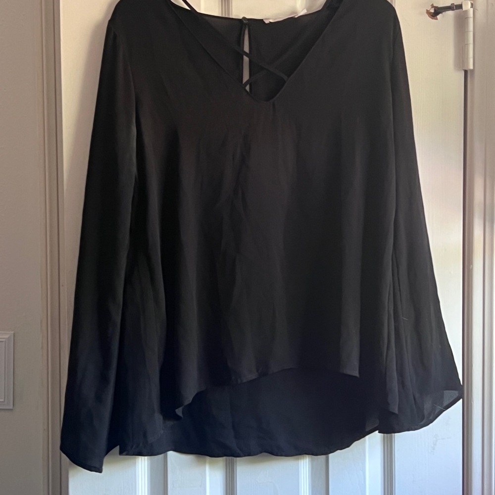 Lush Black V-Neck Blouse